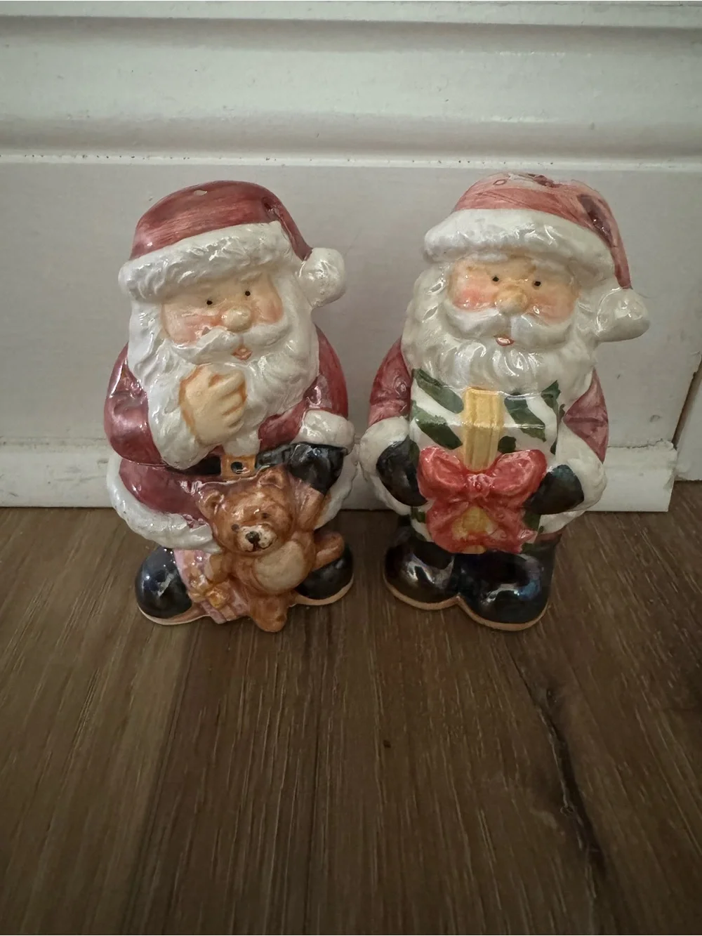 Pair of Ceramic Santa salt and pepper shakers- Red and White Christmas Decor